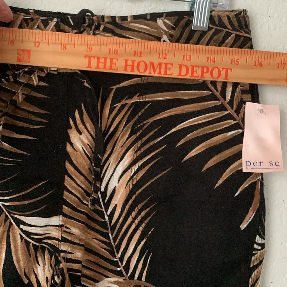 NWT Per Se Women's Black Brown Linen Blend Tropical Shorts Pockets Size S - Picture 2 of 12
